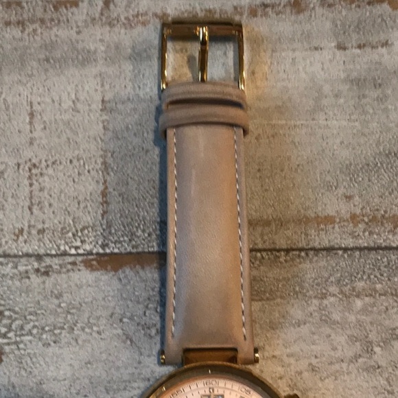 Michael Kors watch - Picture 4 of 9